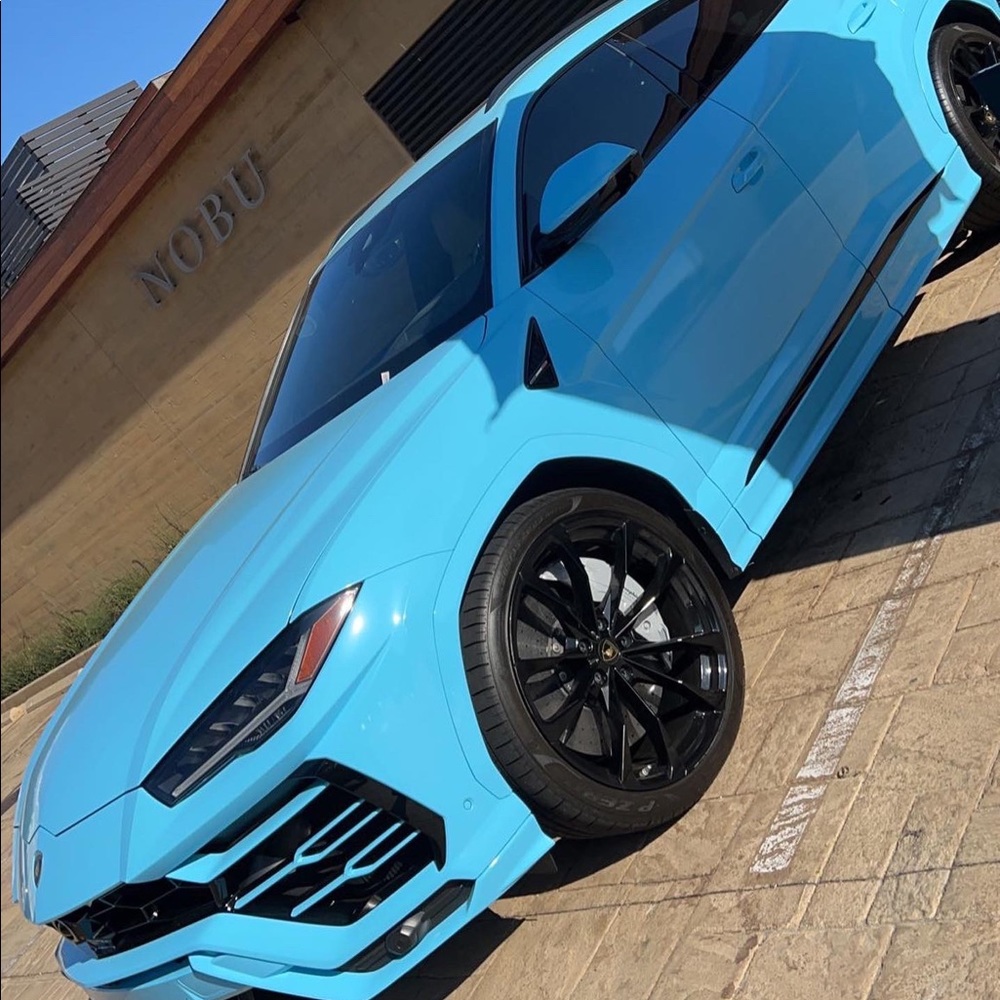 Meet your Posher, Jose